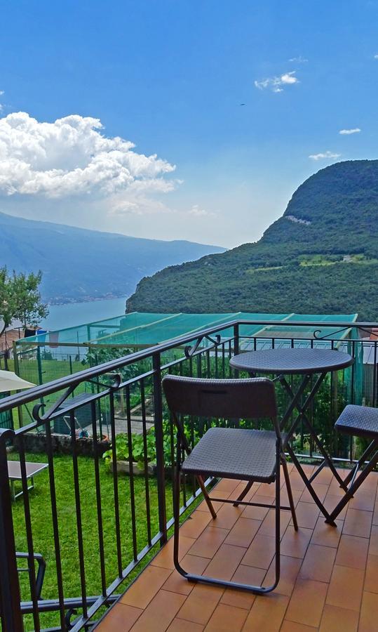 Casa Del Borgo Pregasio Garden And View By Gardadomusmea Villa Tremosine Екстериор снимка